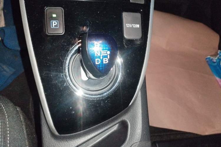 Used Toyota Corolla Hybrid E+ 2020 1.8L E-CVT Comfort Edition Gear Lever