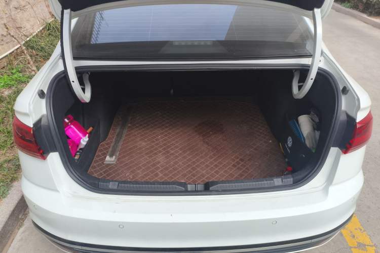 Used Volkswagen Bora 2023 280TSI DSG Prestige Edition
