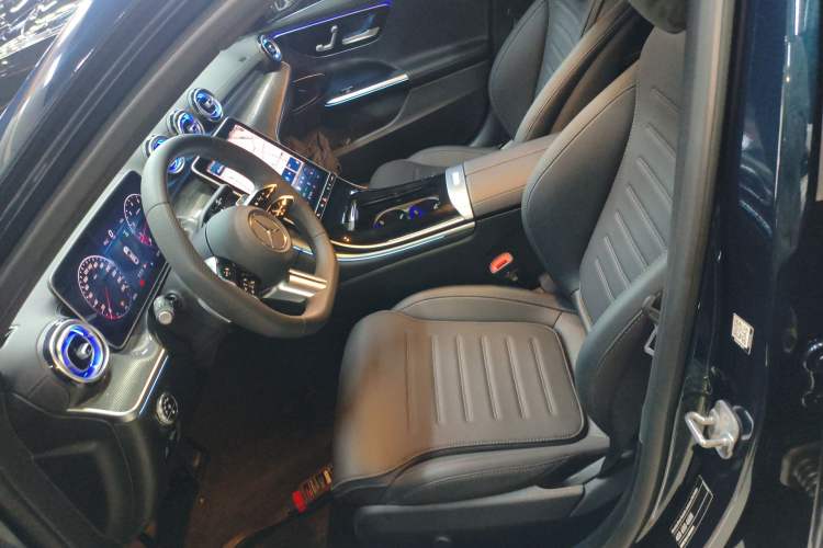 Used Mercedes-Benz C-Class 2025 C 260 L Sport Edition Left Front Seat