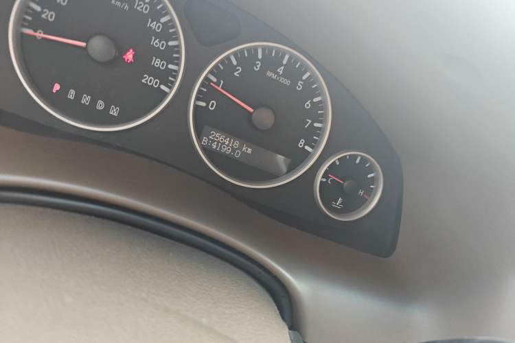 Used Buick GL8 2011 2.4L LT Executive Edition
