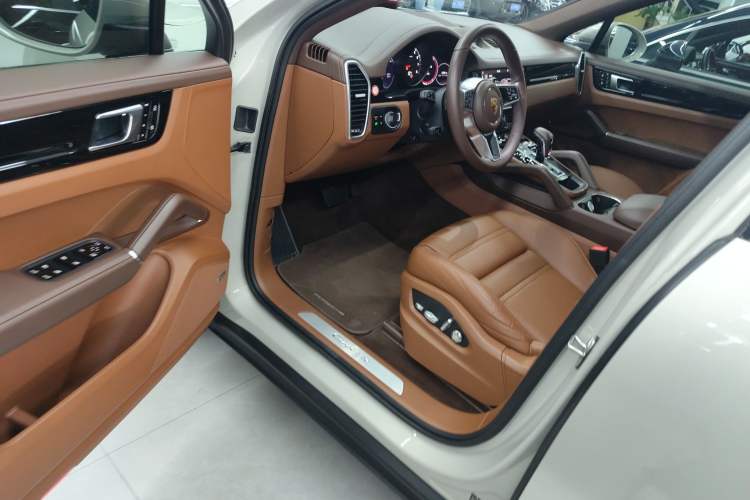 Used Porsche Cayenne 2019 Cayenne Coupé 3.0T