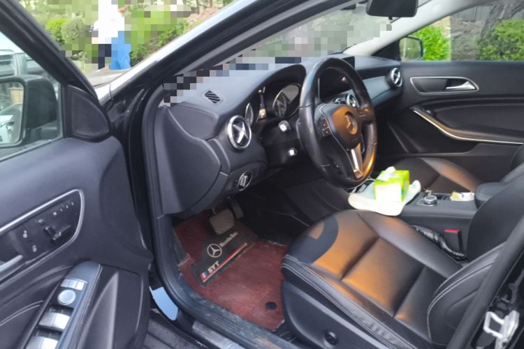 Used Mercedes-Benz GLA 2015 GLA 200 Fashion Model