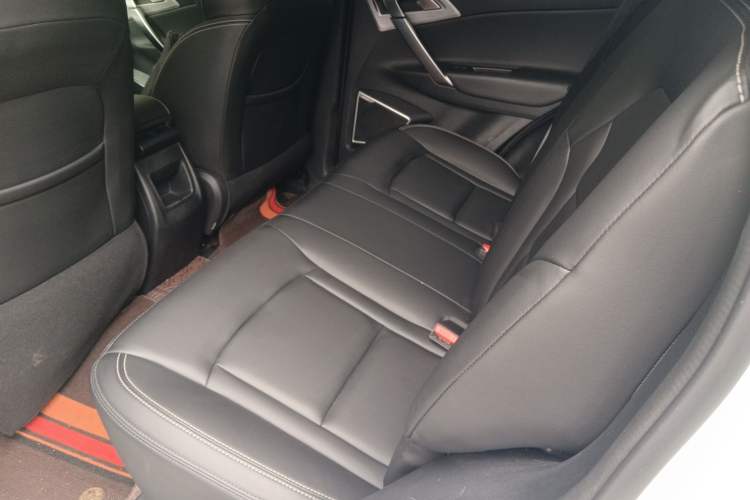 Used Geely Auto Emgrand X7 Sport 2021 1.8TD DCT Two-Wheel Drive Asian Games Comfort Edition
