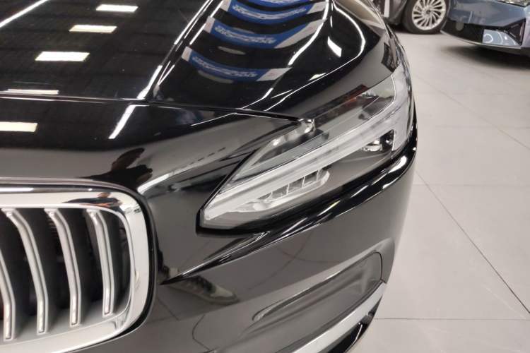 Used Volvo S90 2024 B5 Zhiyi Luxury Edition
