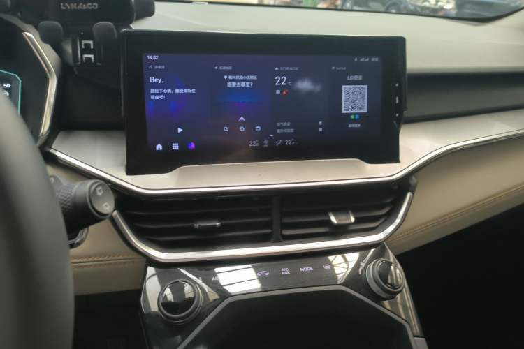 Used Lynk & Co 06 EM-P 2022 PHEV 84 km Range Pro Version