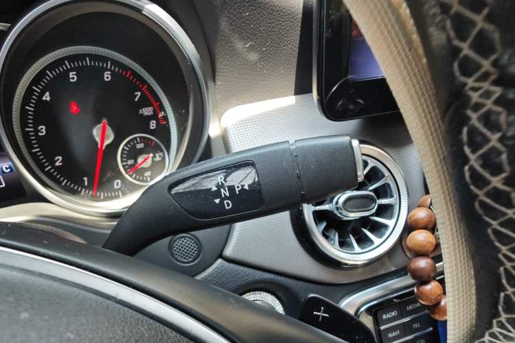 Used Mercedes-Benz CLA 2016 Facelifted CLA 200 Stylish Edition Gear Lever