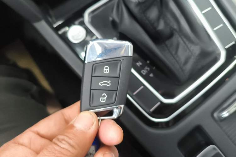 Used Volkswagen Magotan 2023 2 Million Units Commemorative Edition 330TSI DSG Luxury Version