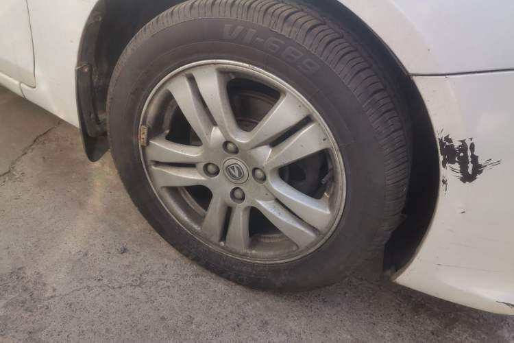 Used CHANGAN Alsvin V5 2012 1.5L Automatic Dream Edition
