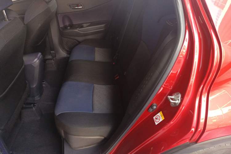 Used Toyota C-HR 2018 2.0L Leading Edition China V-standard