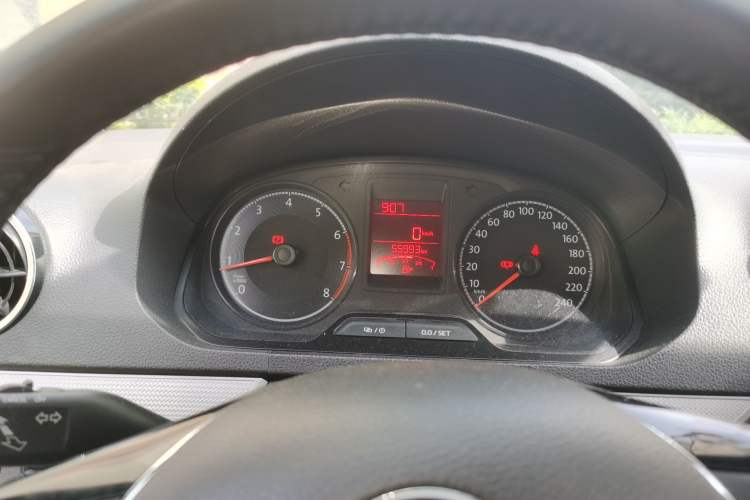 Used Volkswagen Jetta 2019 Dream Edition 1.5L Manual Comfort Version