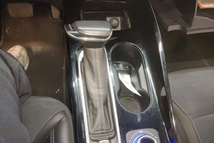 Used Buick Velite 6 2020 Connected Smart PLUS