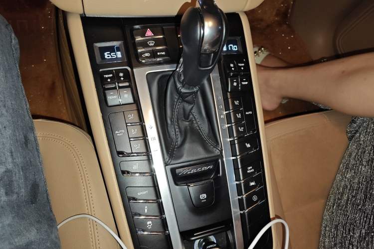 Used Porsche Macan 2017 Macan 2.0T
