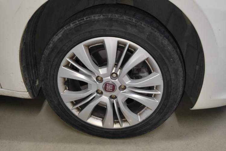 Used Fiat Viaggio 2015 1.4T Automatic Jingxiang Edition
