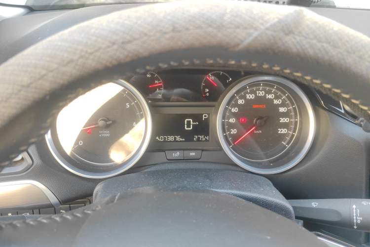 Used Peugeot 408 2016 1.6T Automatic Luxury Edition Instrument Cluster