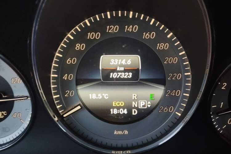 Used Mercedes-Benz GLK-Class 2014 GLK 200 Standard Model
