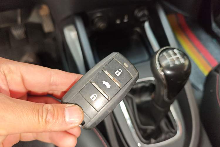 Used CHANGAN CS35 2016 1.6L Manual Luxury Model China IV Vehicle Key