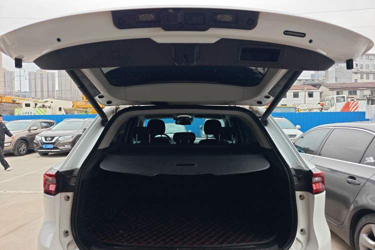 Used EXEED Lingyun 2019 1.6T Two-Wheel Drive Diamond Edition