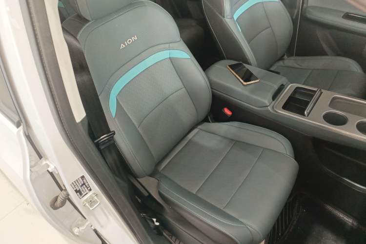 Used AION Y 2023 Plus 610 Smart Edition Ternary Lithium
