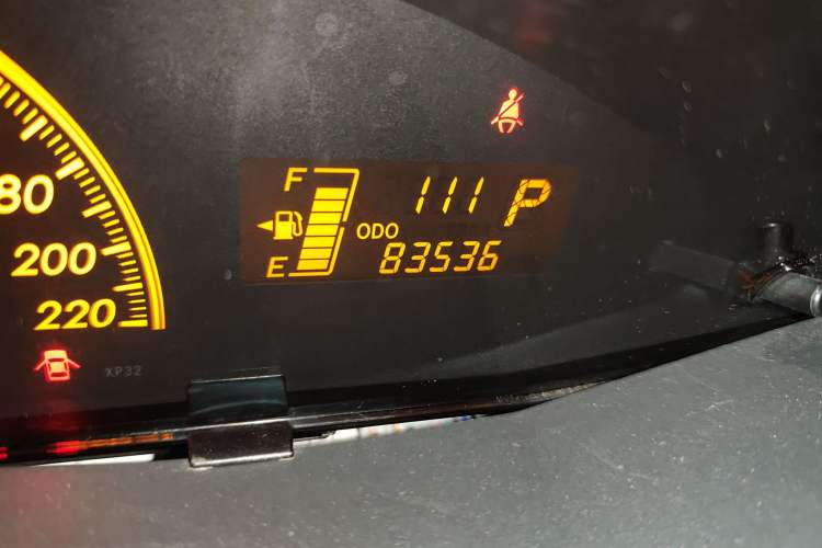 Used Toyota Yaris 2011 1.6E Automatic Charm Edition Odometer Close Up