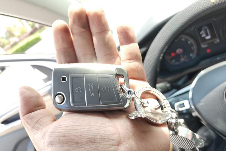 Used Volkswagen Tharu 2019 280TSI Two-Wheel Drive Comfort Edition China V Standard Vehicle Key