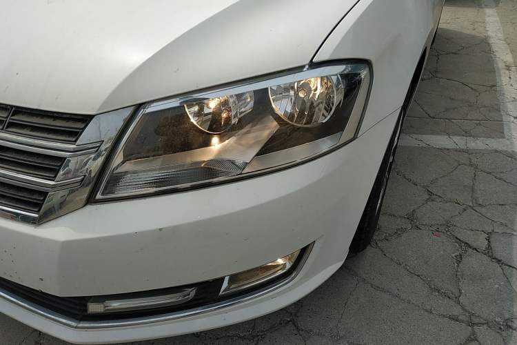 Used Volkswagen Gran Lavida 2013 1.6L Automatic Luxury Model
