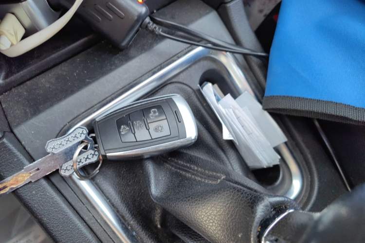 Used BAIC Weiwang M50F 2017 1.5L Standard Model
