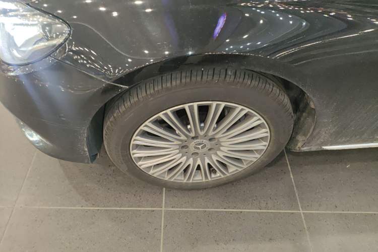 Used Mercedes-Benz E-Class 2020 Facelift E 300 L Stylish Edition