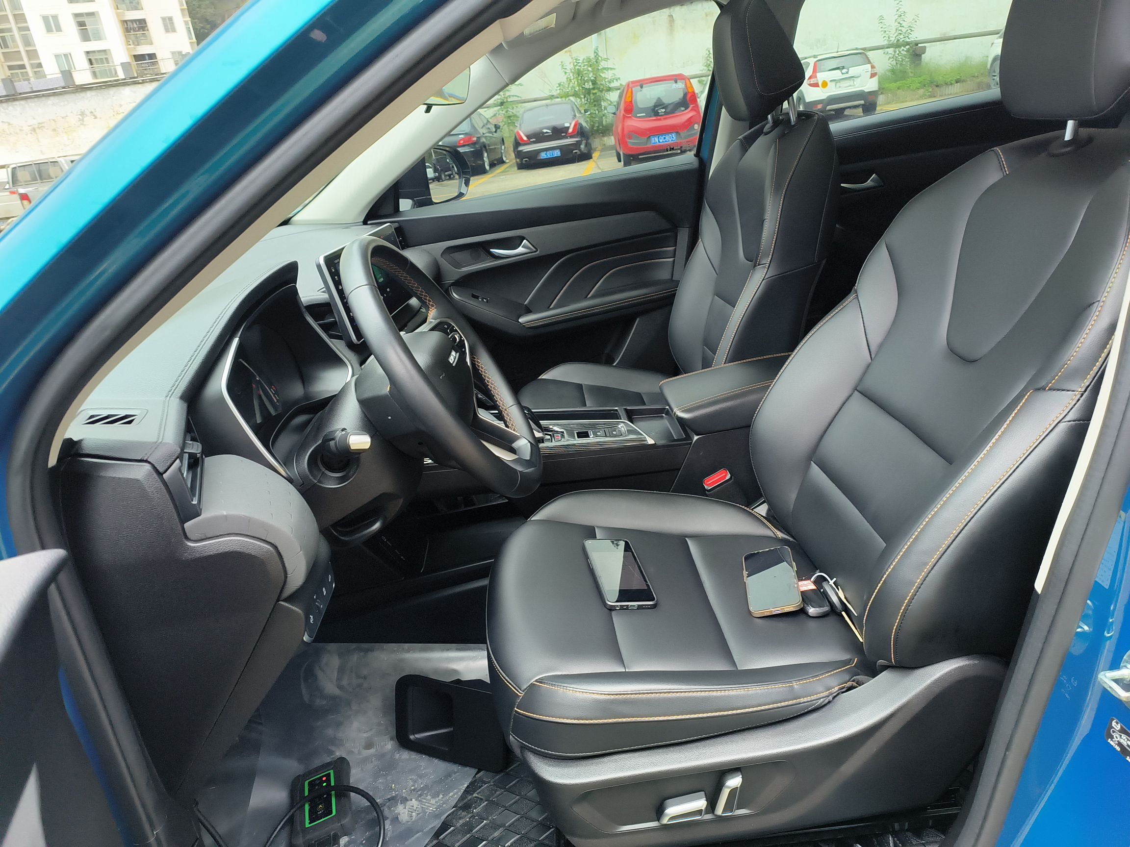 Переднее сиденье в автомобиле