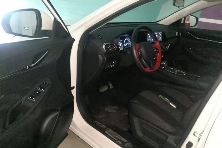 Used CHANGAN OSHAN X5 2021 Revised Version 1.5T DCT Luxury Edition
