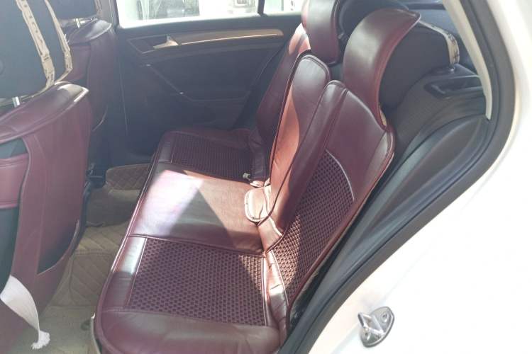 Used Volkswagen Golf 2016 230TSI Automatic Comfort Version Left Rear Seat