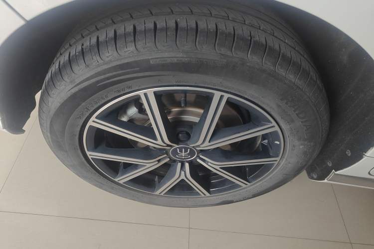 Used BYD Song MAX New Energy 2022 DM-i 105KM Flagship Model
