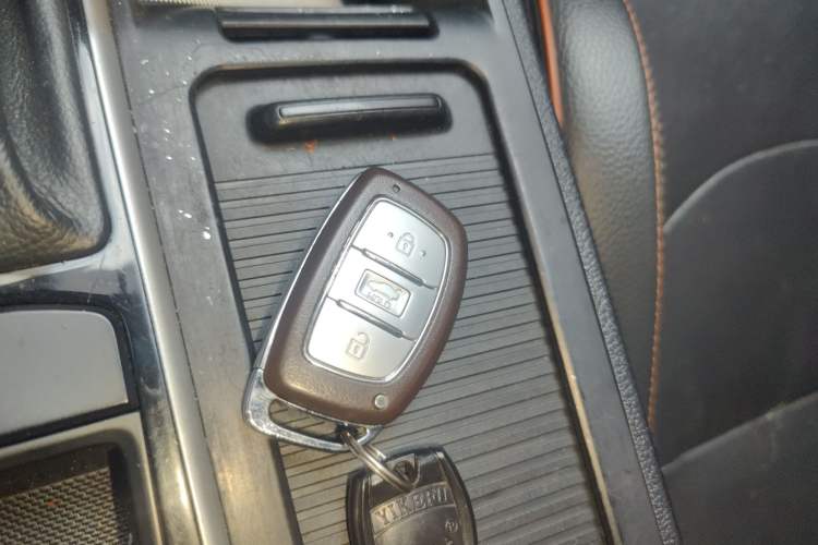 Used Hyundai Sonata 2017 1.6T GLS Smart Model Vehicle Key