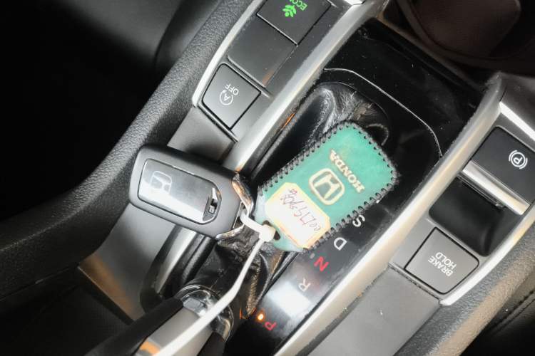 Used Honda Civic 2016 220TURBO CVT Luxury Edition