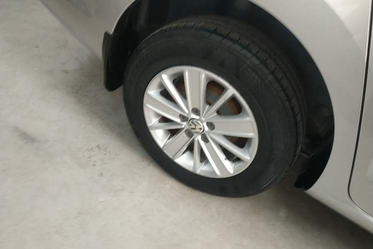 Used Volkswagen Jetta 2017 1.5L Automatic Fashion Model