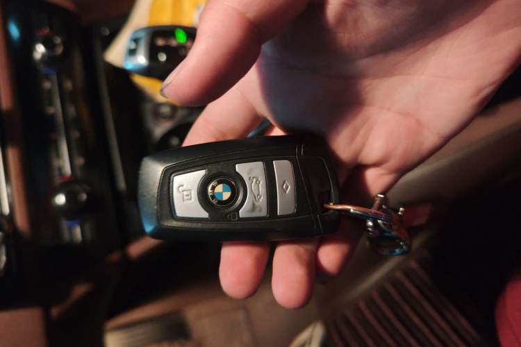 Used BMW 5 Series 2014 520Li Elegant Model