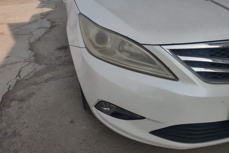 Used CHANGAN Eado 2013 1.6L Manual Elite Model China IV Standard