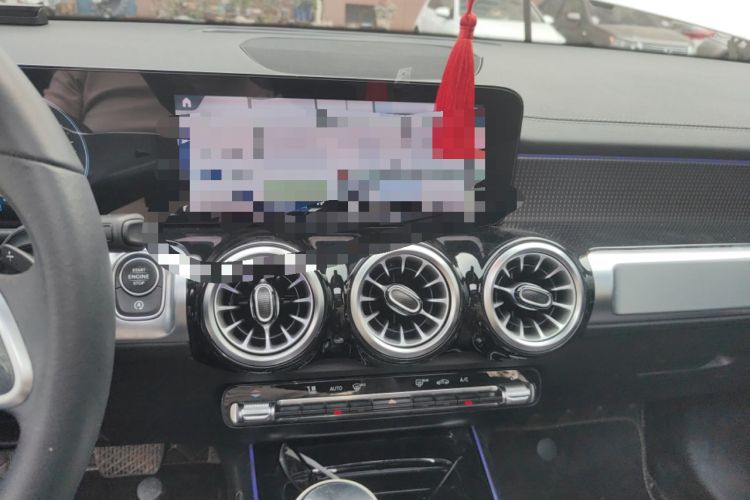 Used Mercedes-Benz GLB 2023 GLB 220 Fashion Model Audio And AC Panel