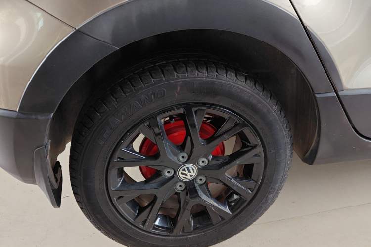 Used Volkswagen Polo 2014 1.6L Cross Polo Automatic