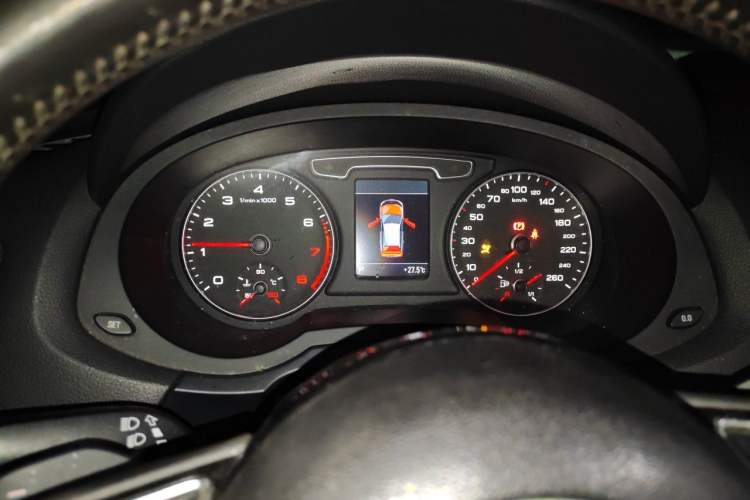 Used Audi Q3 2013 35 TFSI quattro Luxury Model