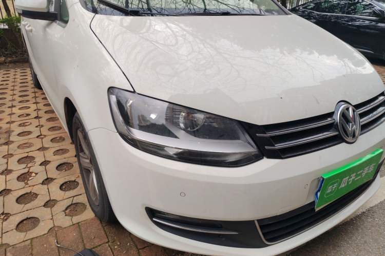 Used Volkswagen Sharan 2013 1.8TSI Comfort Model Euro IV
