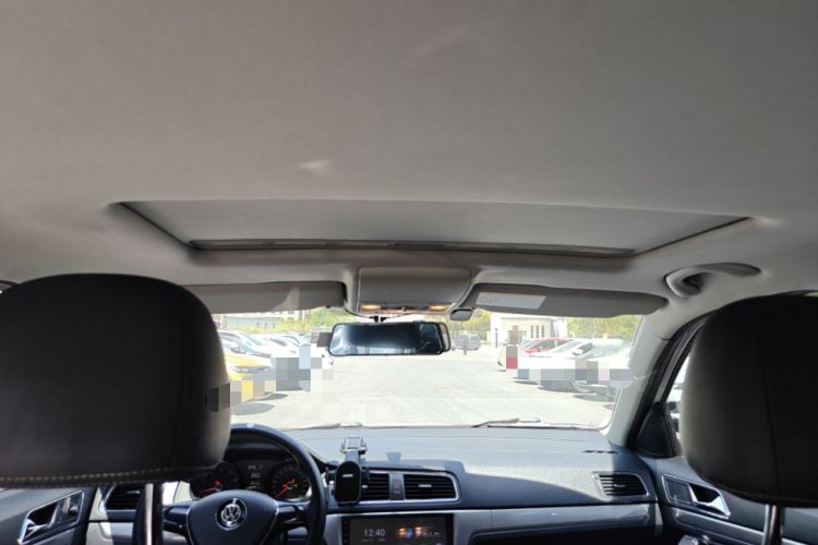 Used Volkswagen Lavida 2015 1.6L Automatic Comfort Edition Headliner