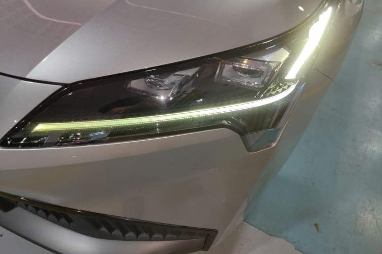 Used AION S Plus 2023 70 Intelligent Edition Lithium Iron Phosphate
