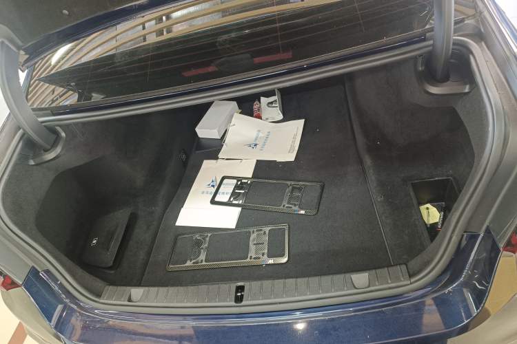 Used BMW 7 Series 2019 Updated 740Li Luxury Version M Sport Package
