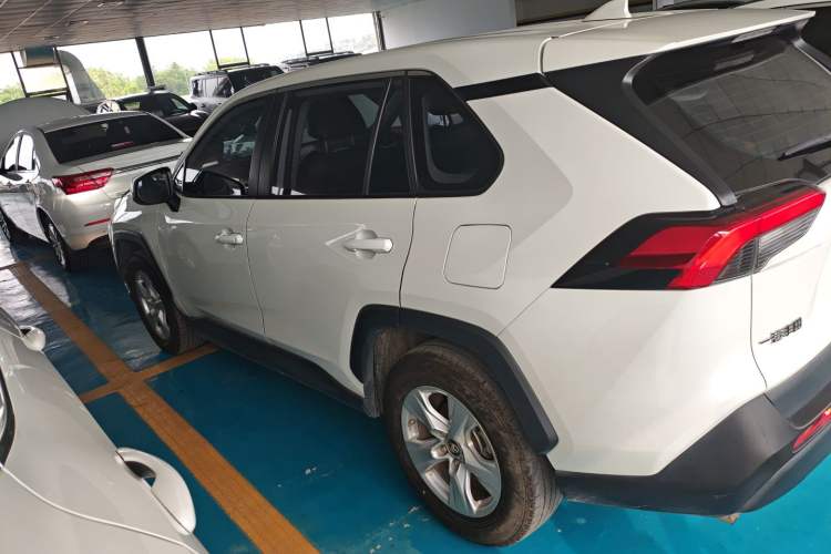 Used Toyota RAV4 2022 2.0L CVT Two-Wheel Drive Urban Edition