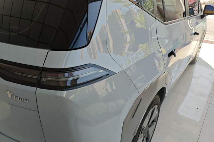 Used AION Y 2023 Plus 510 Enjoy Edition
