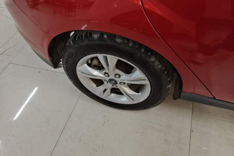 Used Ford Focus 2012 Hatchback 1.6L Automatic Fashion Edition
