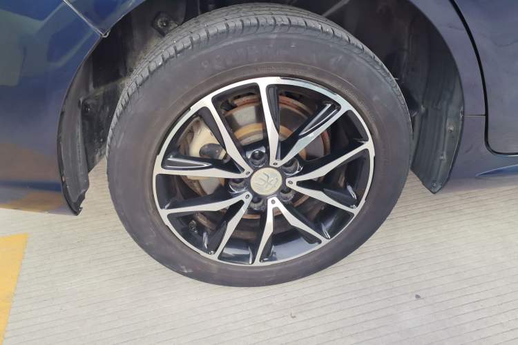 Used BYD Song MAX 2017 1.5T Automatic Smart Connect Elite 7-Seater
