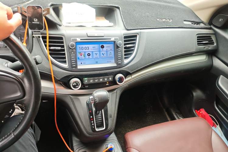 Used Honda CR-V 2016 2.0L two-wheel drive Urban Edition Audio And AC Panel