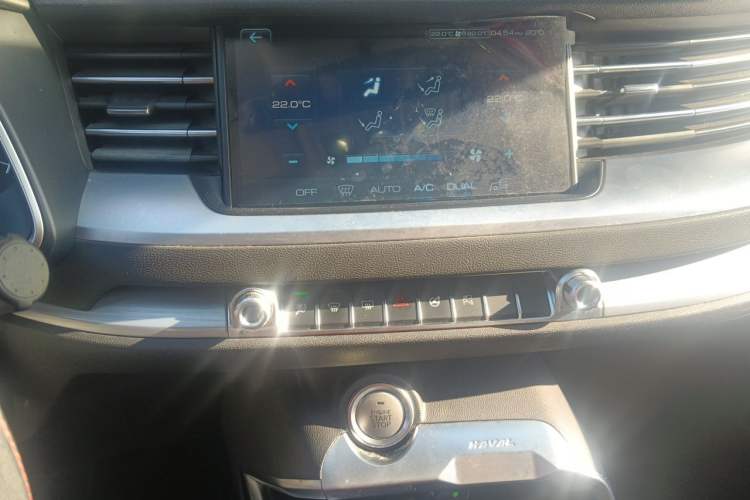 Used Haval H6 2017 Red Label 2.0T Automatic Two-Wheel Drive ZhiShang Model