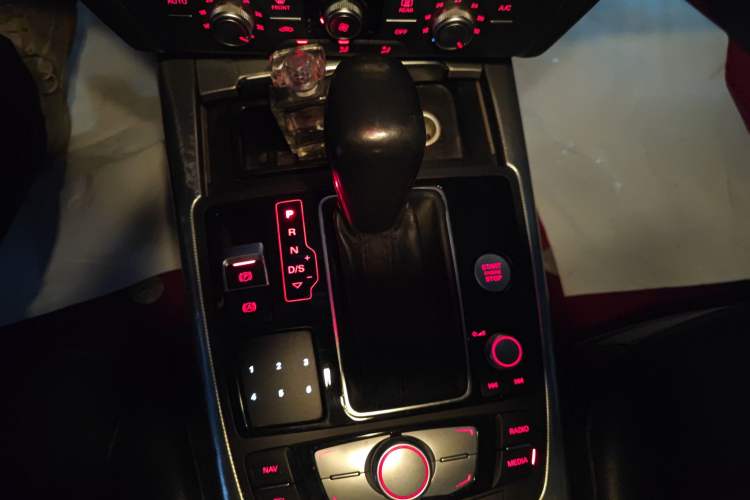 Used Audi A6L 2018 30th Anniversary Edition 35 TFSI Fashion Model